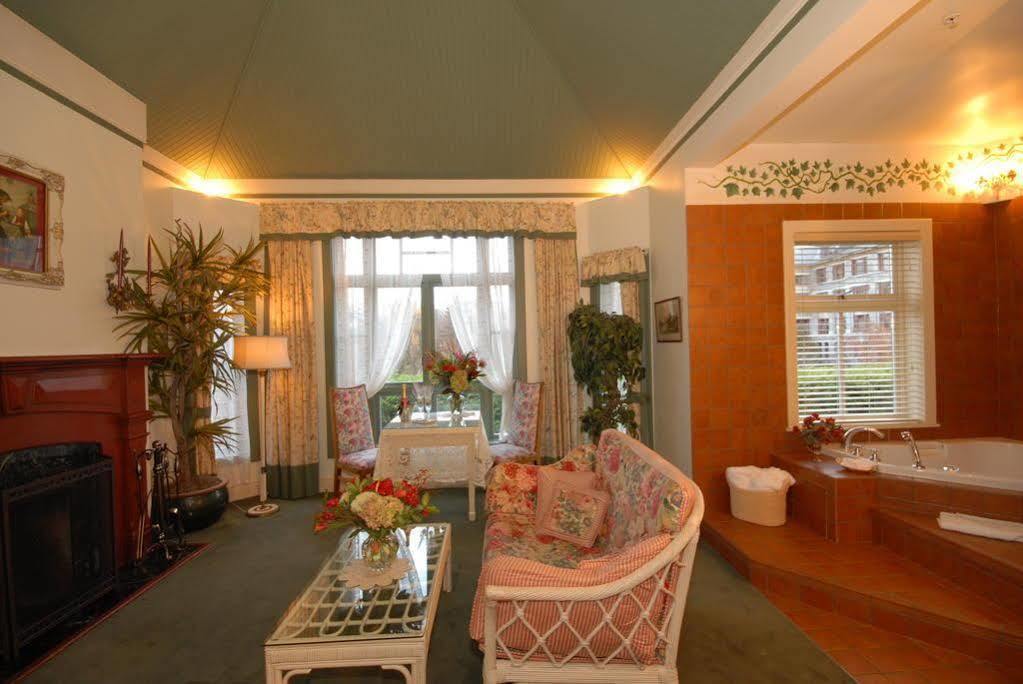 Humboldt House Bed & Breakfast Victoria Zewnętrze zdjęcie